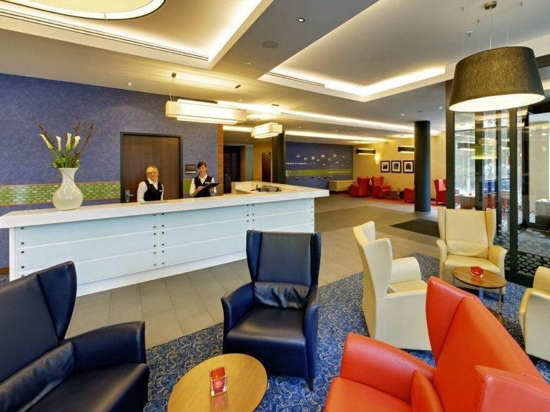 Hampton By Hilton Berlin City West Hotel Екстериор снимка