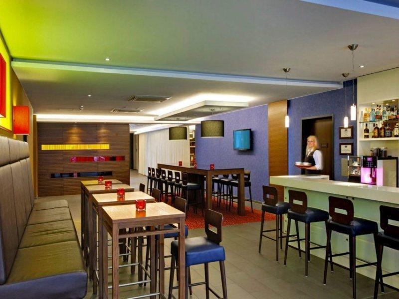 Hampton By Hilton Berlin City West Hotel Екстериор снимка